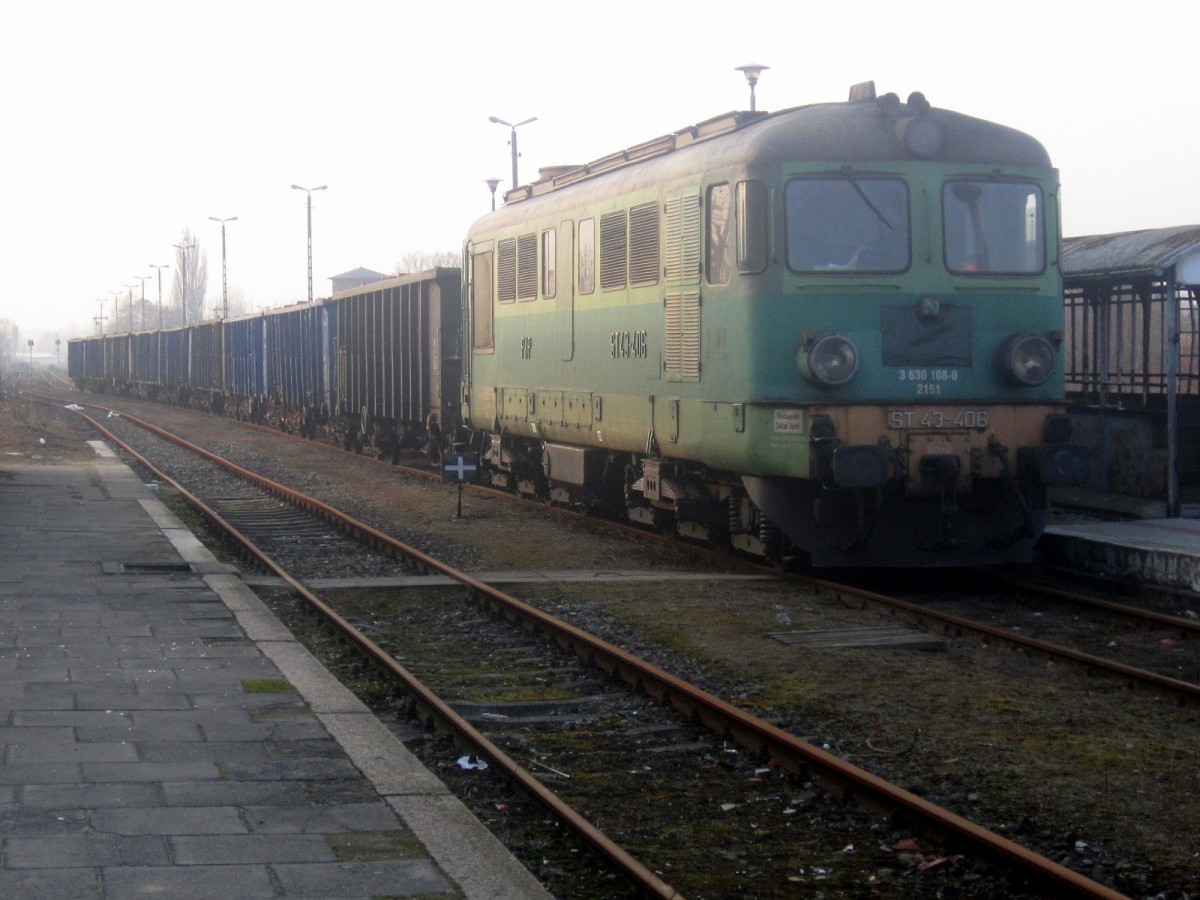 ST43-406 in Bahnhof Miedzyrzecz,01.03.2014