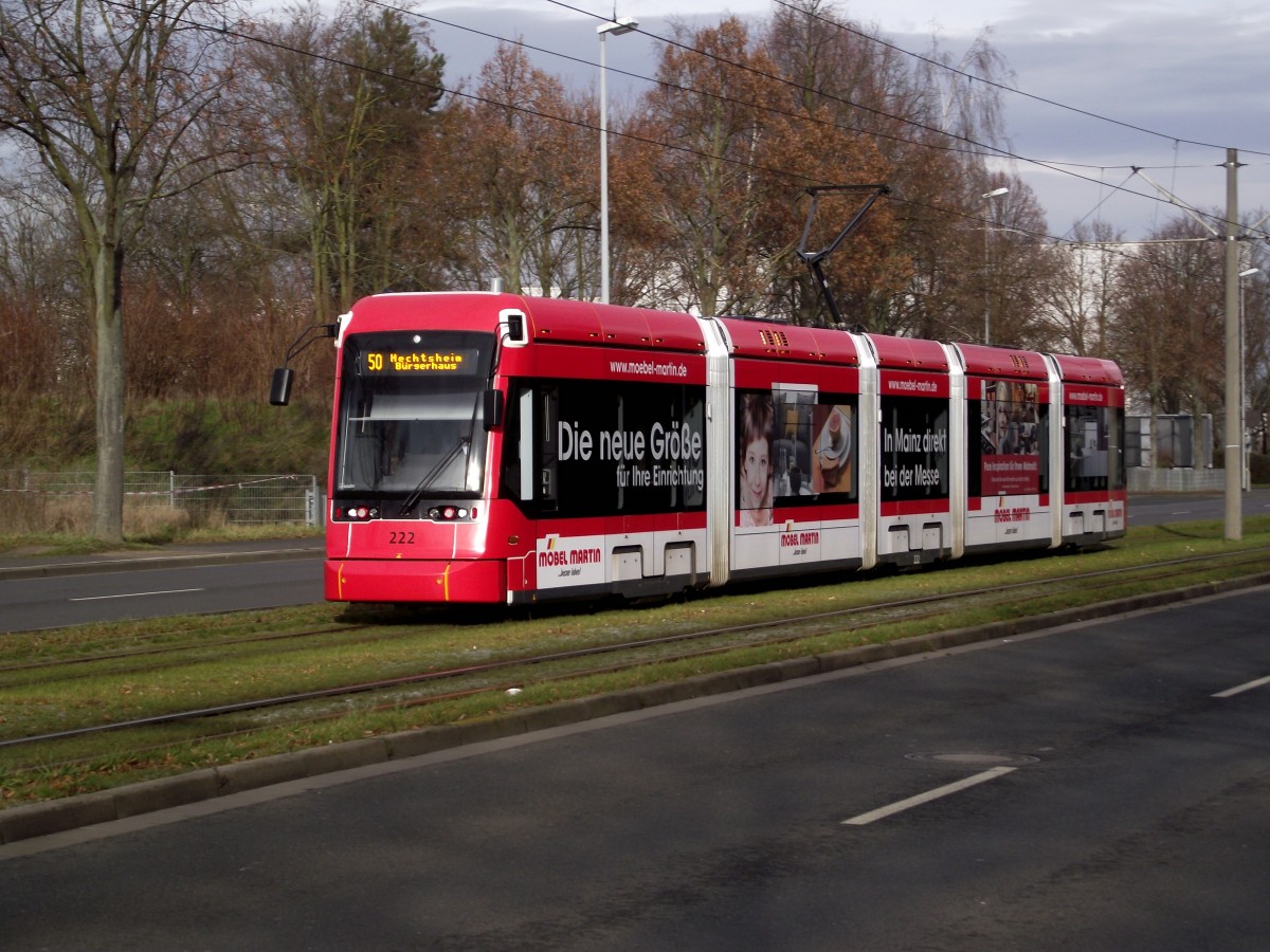 Stadler Variobahn 222 mit Möbel Martin Werbung am 09.01.14 in Mainz auf der 50