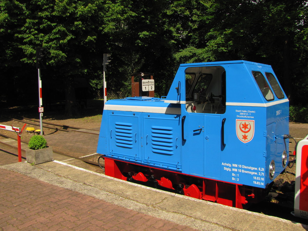 Stadt Halle (Saale) 399 612-1 am 15.06.2016 im Hauptbahnhof vom  Peißnitzexpress .