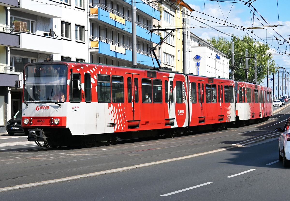 Stadtbahn Bonn Nr. 8453 Abfahrt Kennedybrücke - 02.09.2020