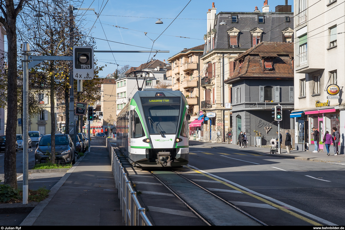 Stadtstrecke der LEB in der Avenue d'Echallens zwischen Lausanne-Chauderon und Montétan am 14. November 2020. Der Streckenabschnitt wird voraussichtlich im Frühjahr 2022 durch einen neuen Tunnel ersetzt.