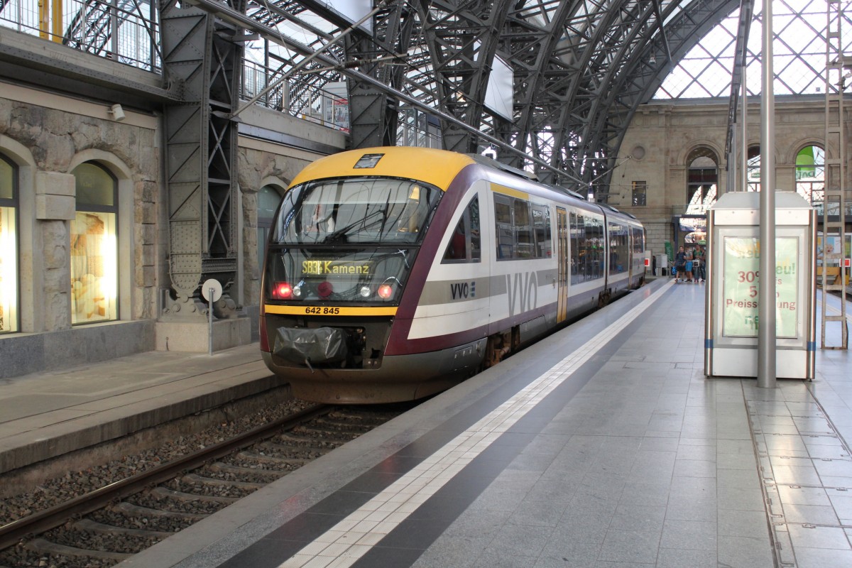 Städtebahn Sachsen (Verkehrsverbund Oberelbe): SB 34 (642 845) Dresden Hbf am 12. Juli 2014.