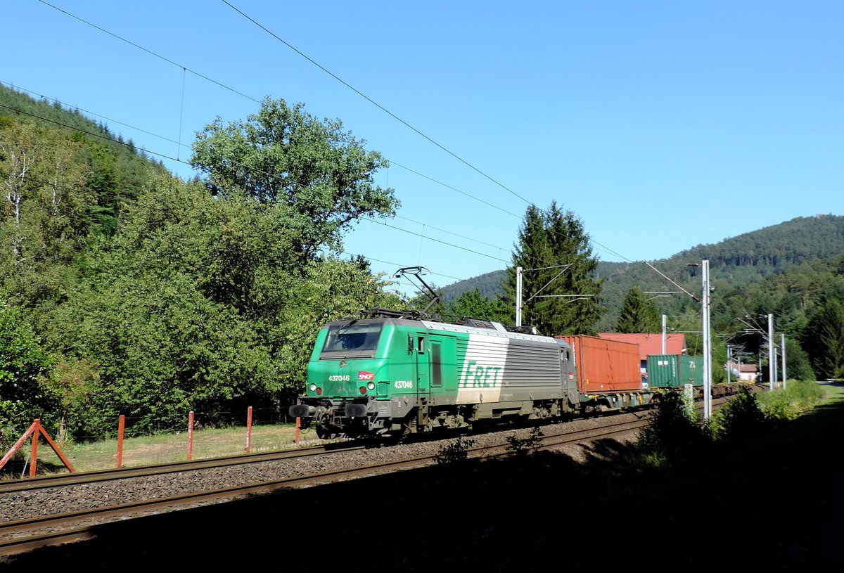 Stambach - 7. August 2020 : 37046 mit einem KLV Basel - Mont-St-Martin.