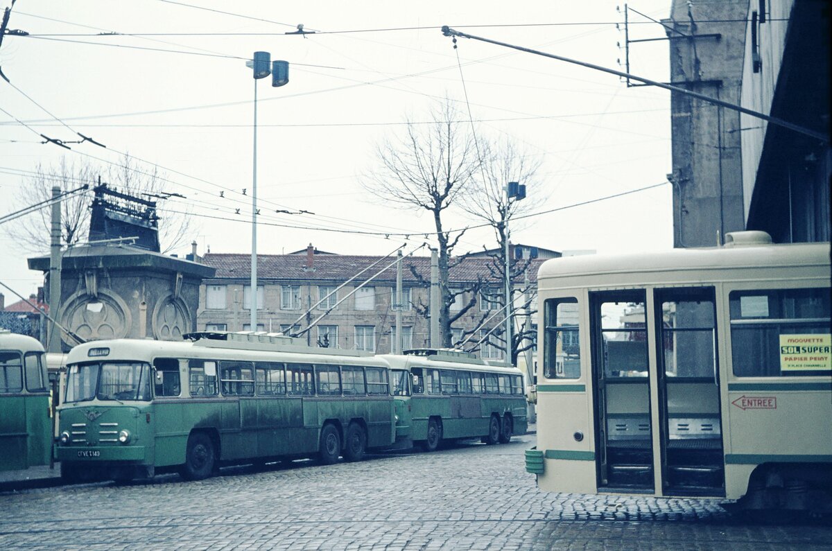 St.Etienne Tram + Trolleybus Bellevue Dépôt 03-04-1975