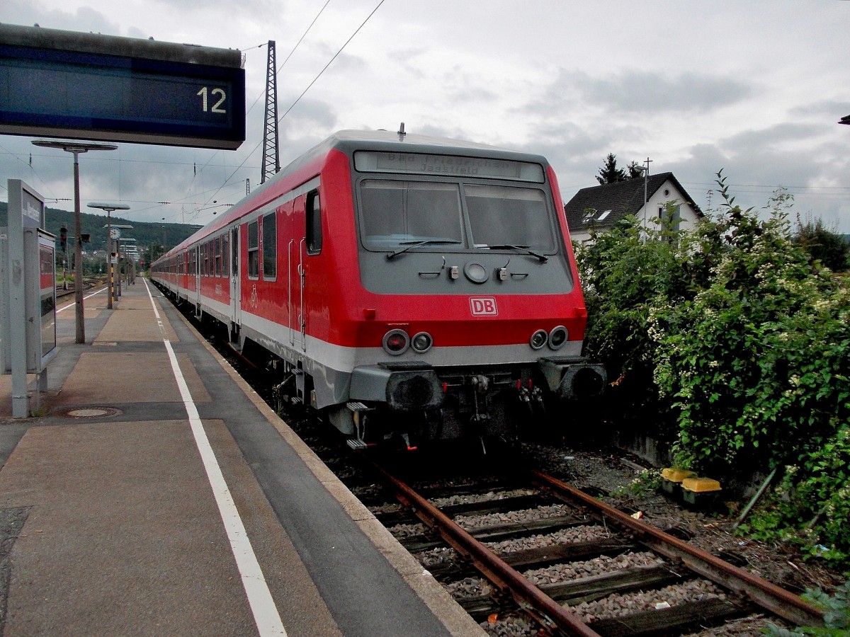 Steuerwagen Bauart Wittenberge. Steht mit einem N-Wagenzug der von der 111 032 gezogen wird in Neckarelz auf Gleis 12 abgestellt und wartet auf die nchste Fahrt nach Bad Friedrichshall-Jagstfeld.8.8.2013