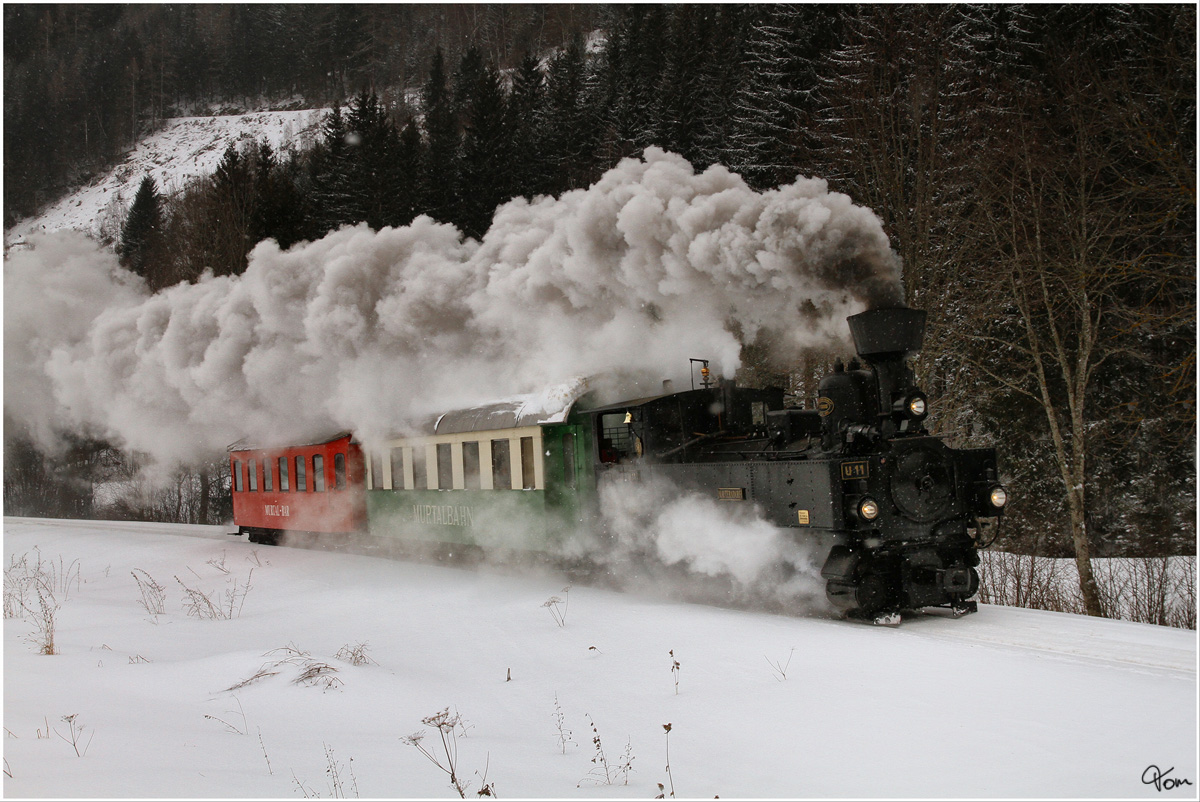 STLB U11 fhrt mit einem Sonderzug von Murau nach Tamsweg. 
Einach 7.2.2012