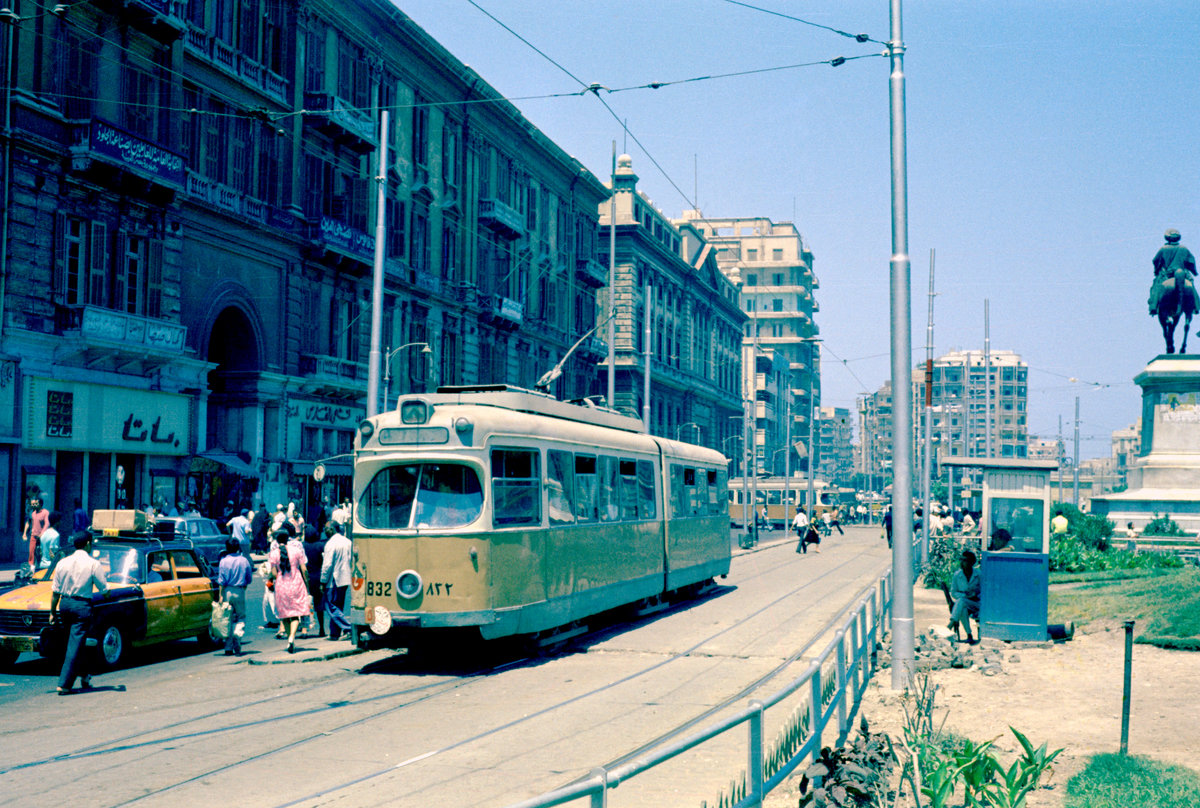 Straßenbahn Alexandria SL 4 (DÜWAG-GT6 832 (Ex-Københavns Sporveje 832)) am 10. Juni 1974. - Scan eines Farbnegativs. Film:  Ringfoto . 