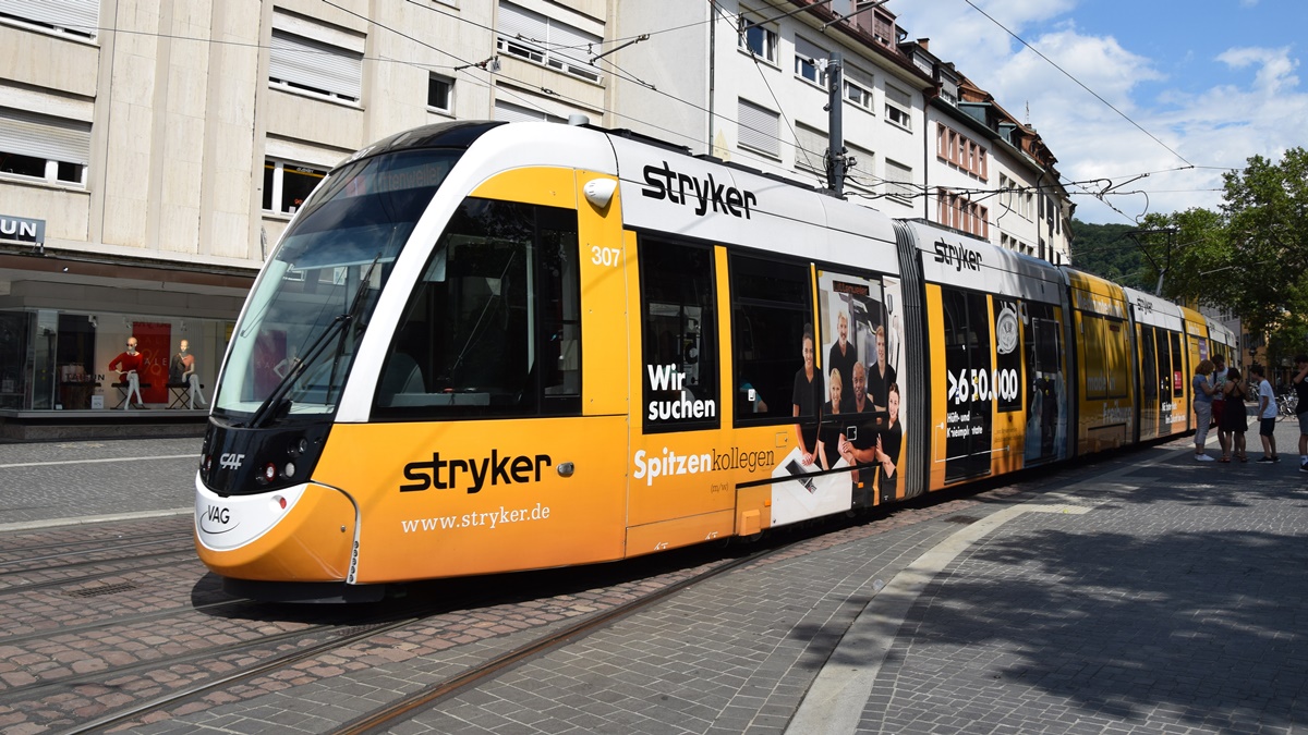 Straßenbahn CAF Urbos Nr. 307 - Aufnahme am 21.07.2019