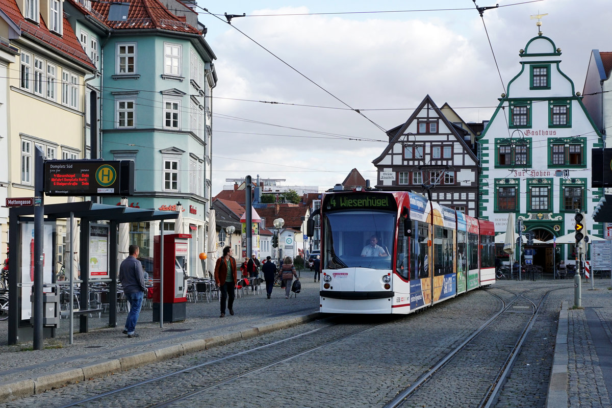 Strassenbahn Erfurt.
Mit verschiedenen Strassenbahntypen unterwegs am 18. September 2019.
Die  TATRAS  konnte ich nur noch auf der Stadtrundfahrt erleben.
Foto: Walter Ruetsch  