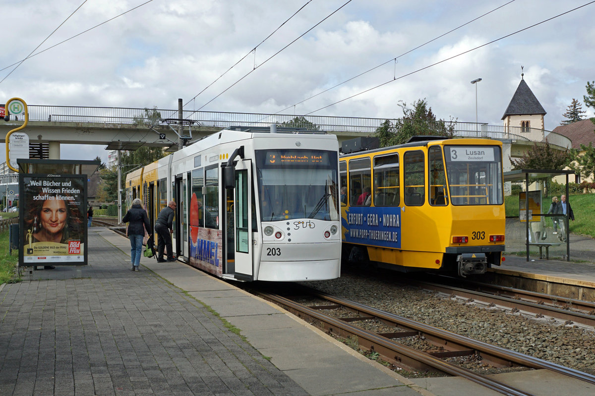 Strassenbahn Gera.
Impressionen vom 19. September 2019.
Auf den Tramlinien 2 und 3 stehen noch TATRA - BAHNEN im täglichen Einsatz.
Foto: Walter Ruetsch