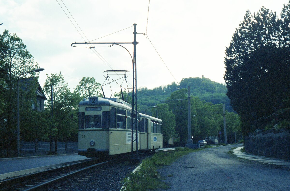 Straßenbahn Görlitz, Niederschlesien__Gotha-Zug auf Linie 2 von Biesnitz/Landeskrone in Richtung Stadtzentrum.__31-05-1991
