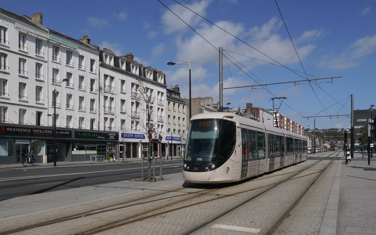 Straßenbahn Le Havre. Tram CODAHLiA018 (Typ Citadis302 Alstom 2012