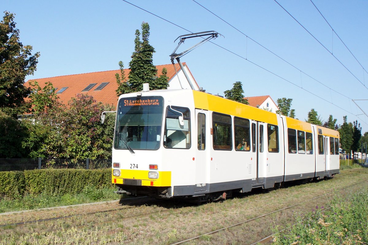 Straßenbahn Mainz / Mainzelbahn: Duewag / AEG M8C der MVG Mainz - Wagen 274, aufgenommen im September 2019 in Mainz-Bretzenheim.