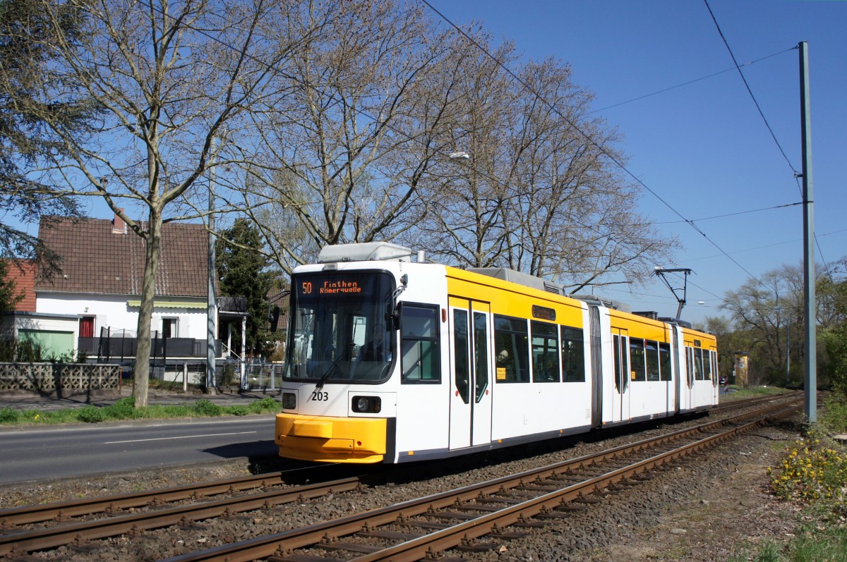 Straßenbahn Mainz Adtranz GT6MZR der MVG Mainz Wagen 203