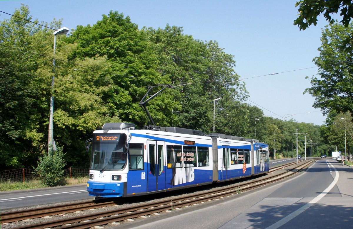 Straßenbahn Mainz: Adtranz GT6M-ZR der MVG Mainz - Wagen 207, aufgenommen im Juni 2015 in der Nähe der Haltestelle  Römersteine  in Mainz.