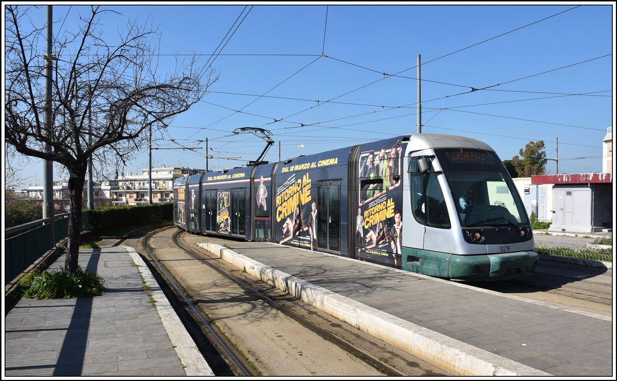 Strassenbahnlinie 8 mit Cityway II 9216 in der Endhaltestelle Casaletto. (24.02.2020)