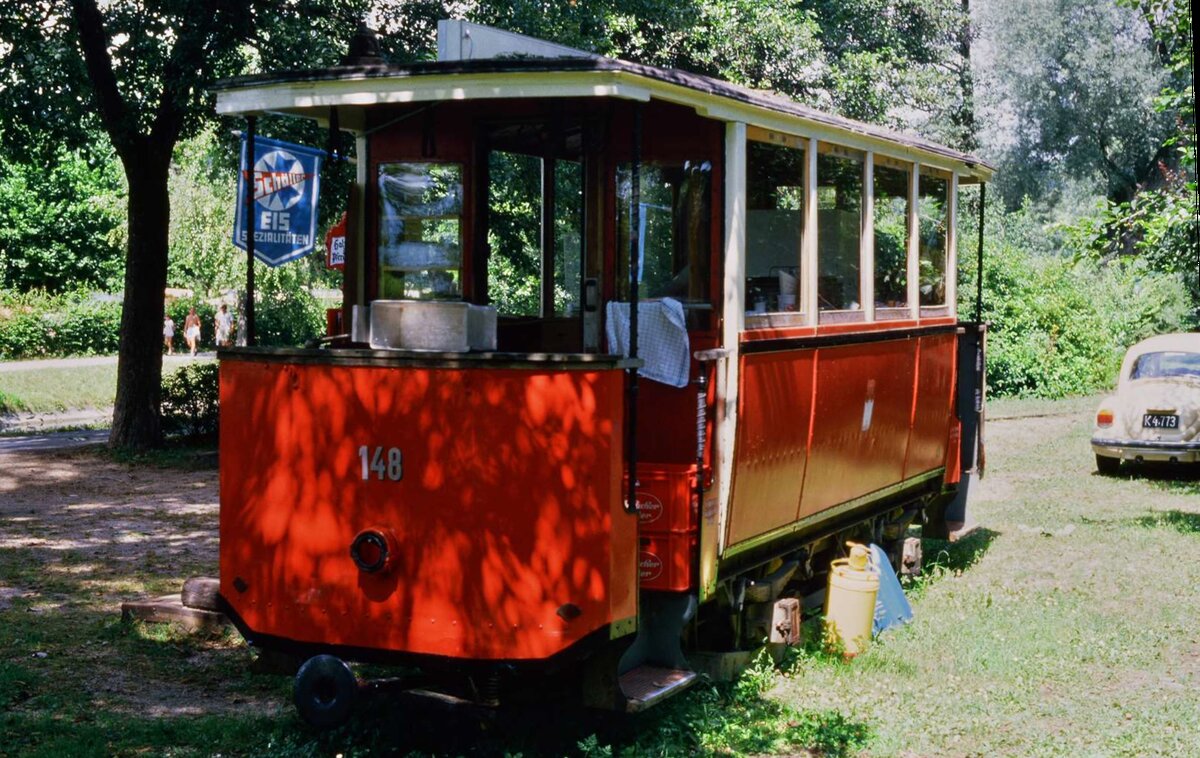 Straßenbahnwagen 148 auf dem Areal der Lendcanaltramway Klagenfurt, 25.08.1986