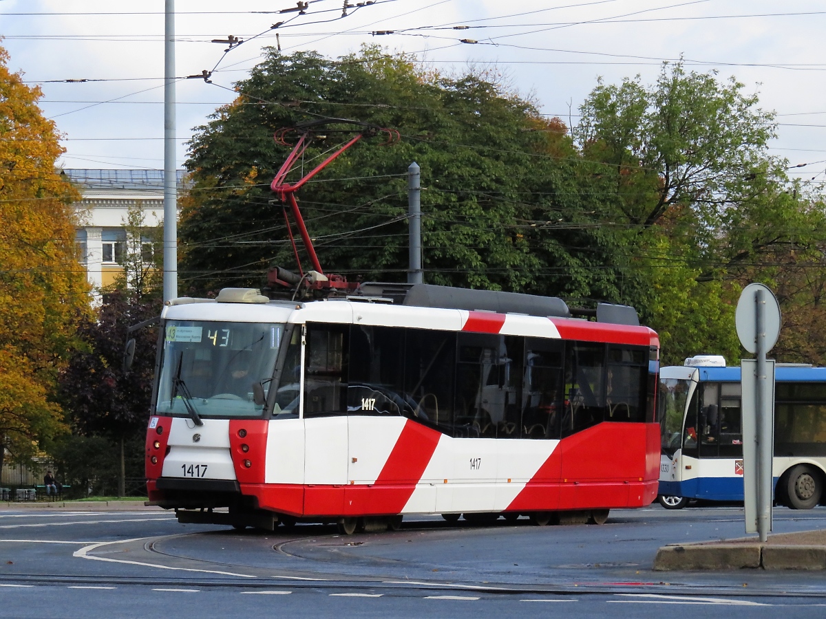 Straßenbahnwagen des Typs 71-152 (LAN-2005) Nr. 1417 in St. Petersburg, 15.10.2017
