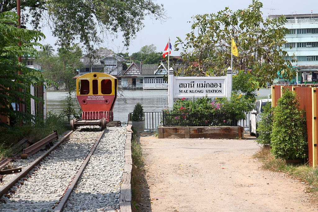 Streckenende in der Mae Klong Station am 20.November 2019.