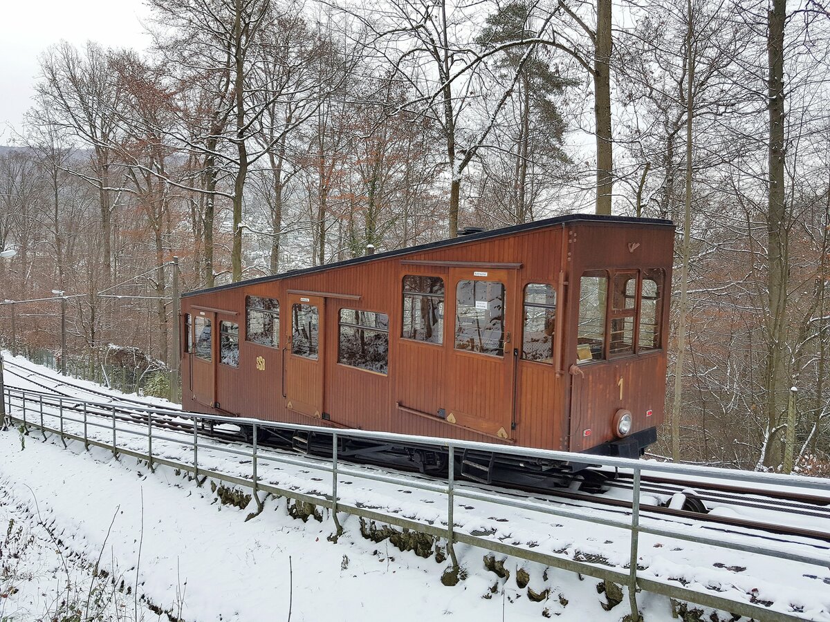 Stuttgarter Standseilbahn der SSB am 16.12.2022.