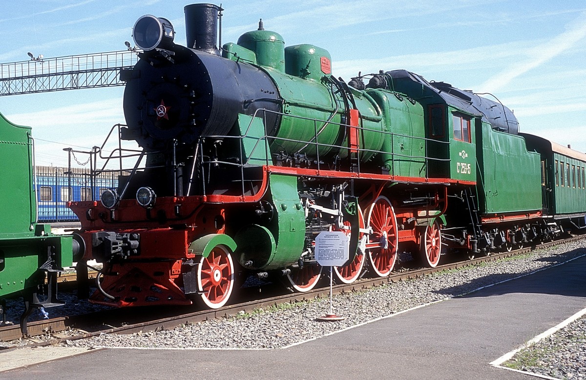  SU253-15  St. Petersburg  17.06.06