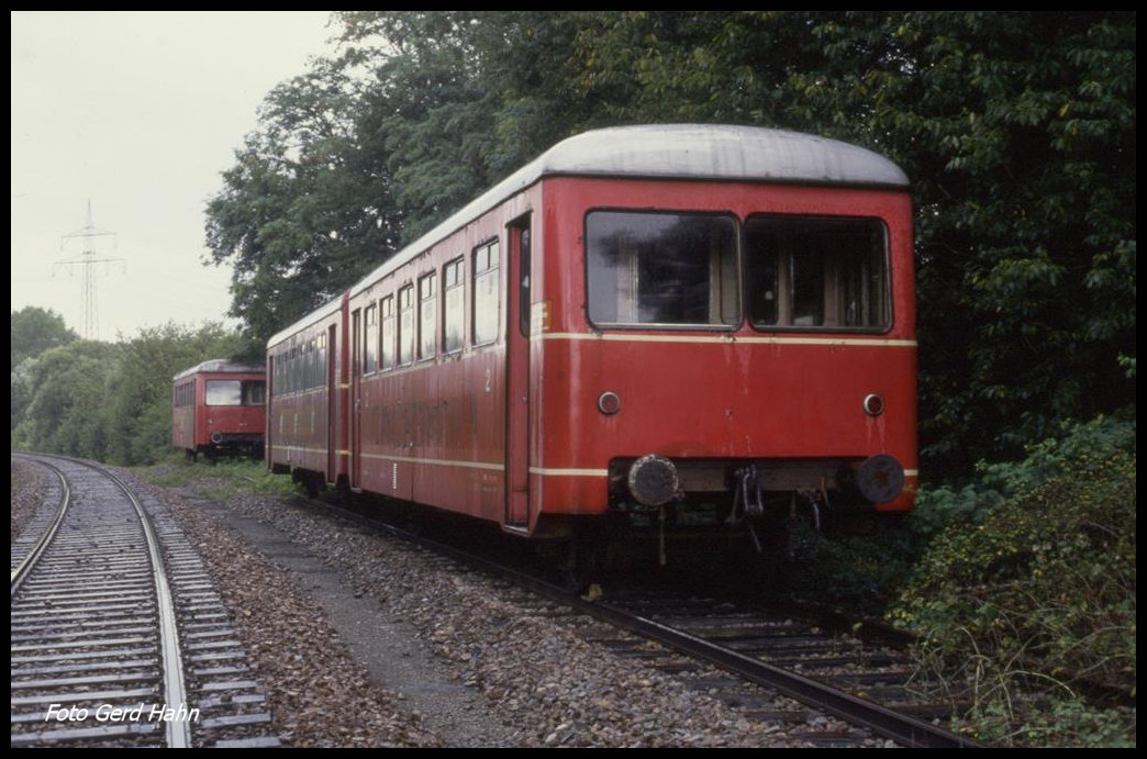 SWEG Depot Neckarbischofsheim am 12.8.1989: Alte VB 117 und 120, dahinter VB 116 WEG.