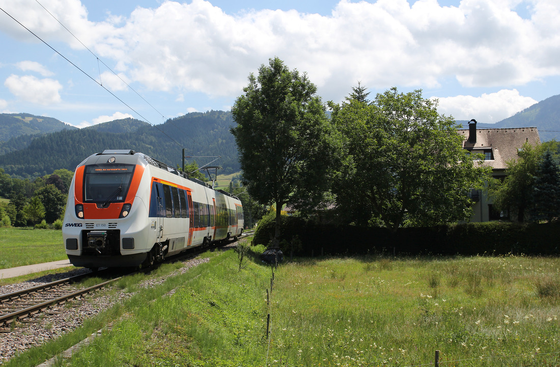 SWEG ET 150 // Aufgenommen an der Münstertalbahn (genauer Aufnahmeort nicht mehr bekannt). // 15. Juli 2014