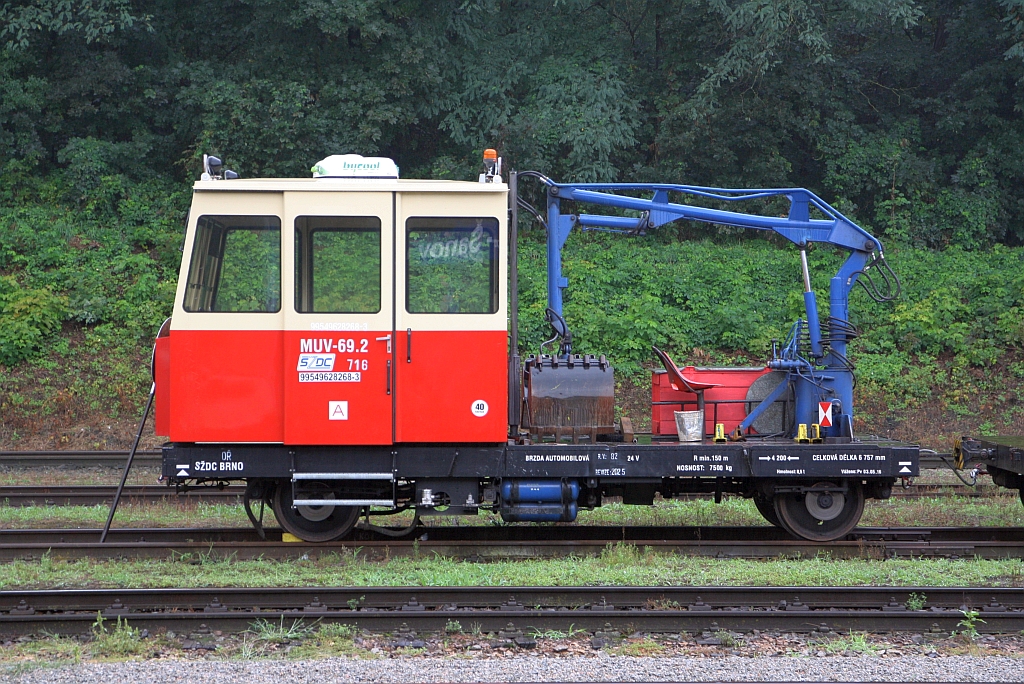 SZDC 99 54 9628 168-3 (MUV 69.2 716) am 07.September 2019 im Bahnhof Hrusovany nad Jevisovkou.