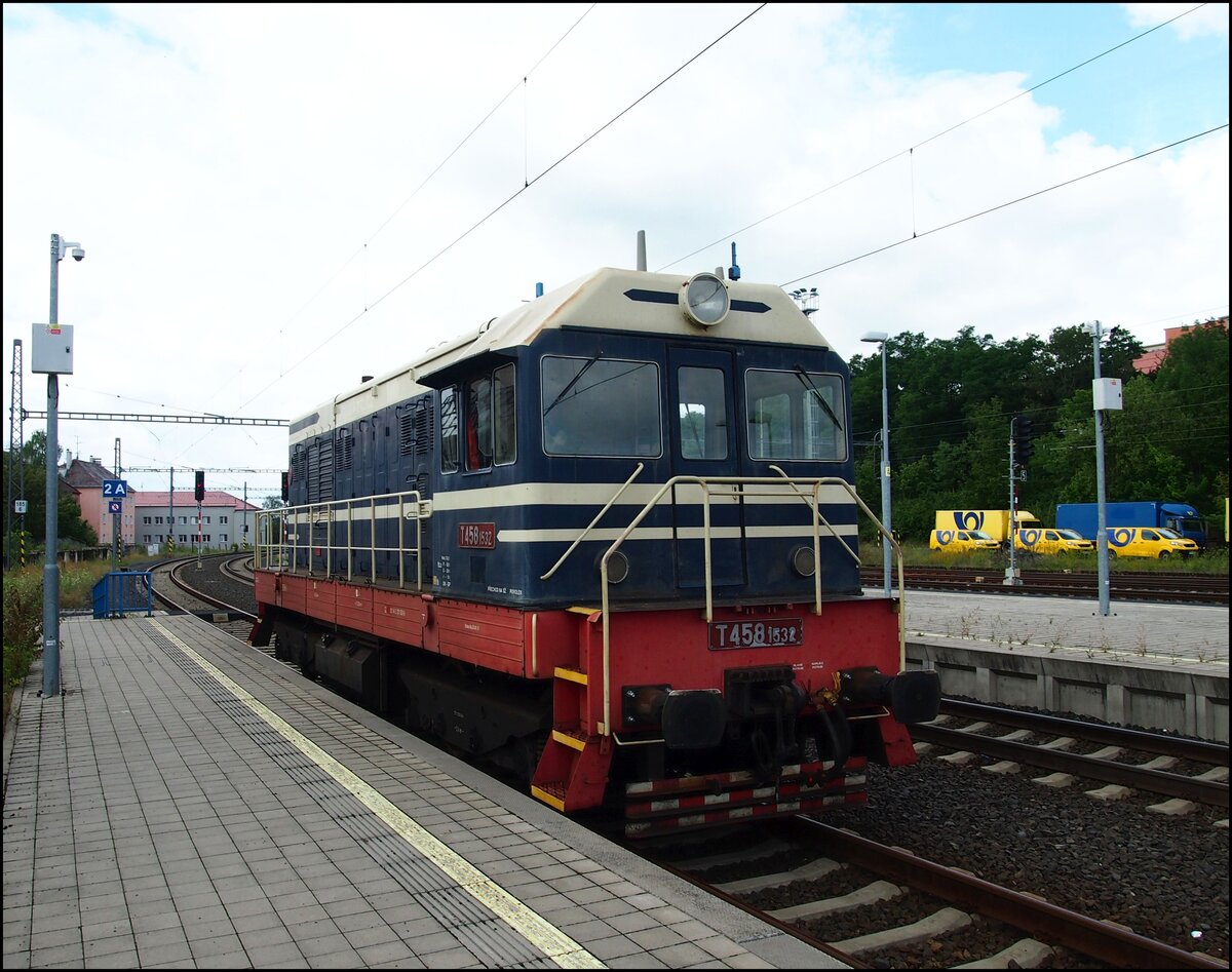 T458 1532 (721 532-0) in HBf. Karlovy Vary am 4. 8. 2024.
