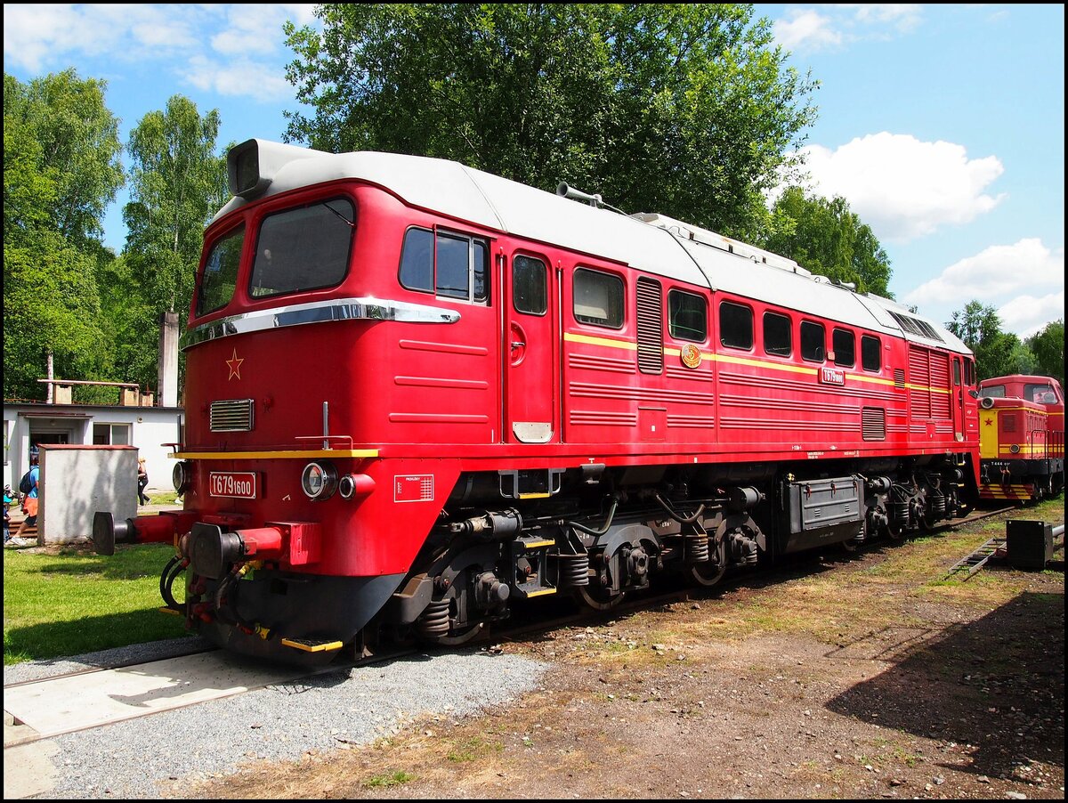 T679 1600 im Eisenbahnmuseum Lužná u Rakovníka am 22.6.2013.