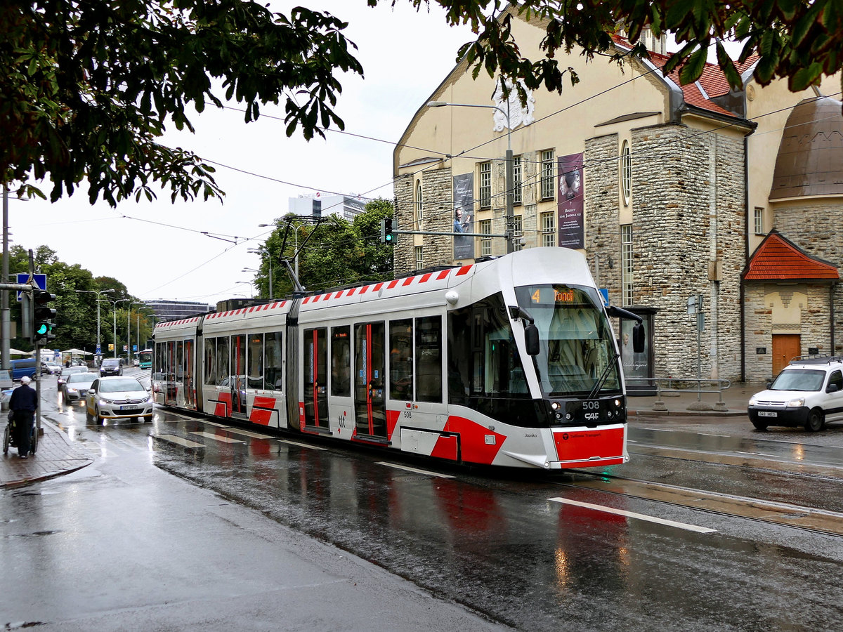 Tallina Transport '508' Strassenbahn auf der Linie 4, Tallinn -Stadt im August 2017.