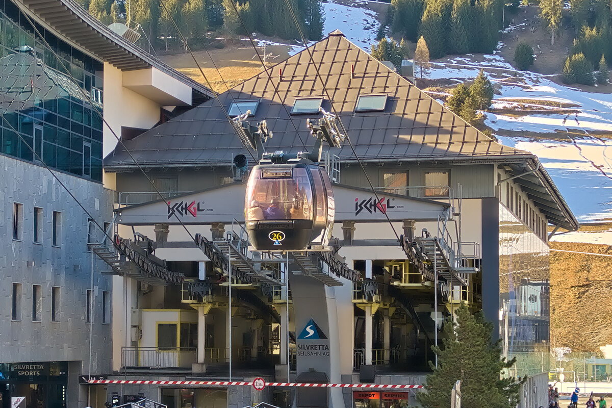 Talstation der Silvrettabahn in Ischgl. Aufgenommen 2.3.2025.