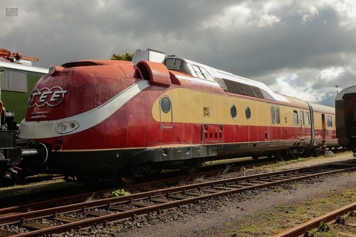 TEE VT11.5 (602 003-6)  TRANS EUROP EXPRSS  im DB Museum Koblenz, September 2025.