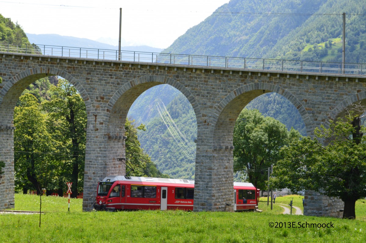 Tfz.3503 am Kreisviadukt bei Brusio in Richtung St.Moritz am 01.07.2013