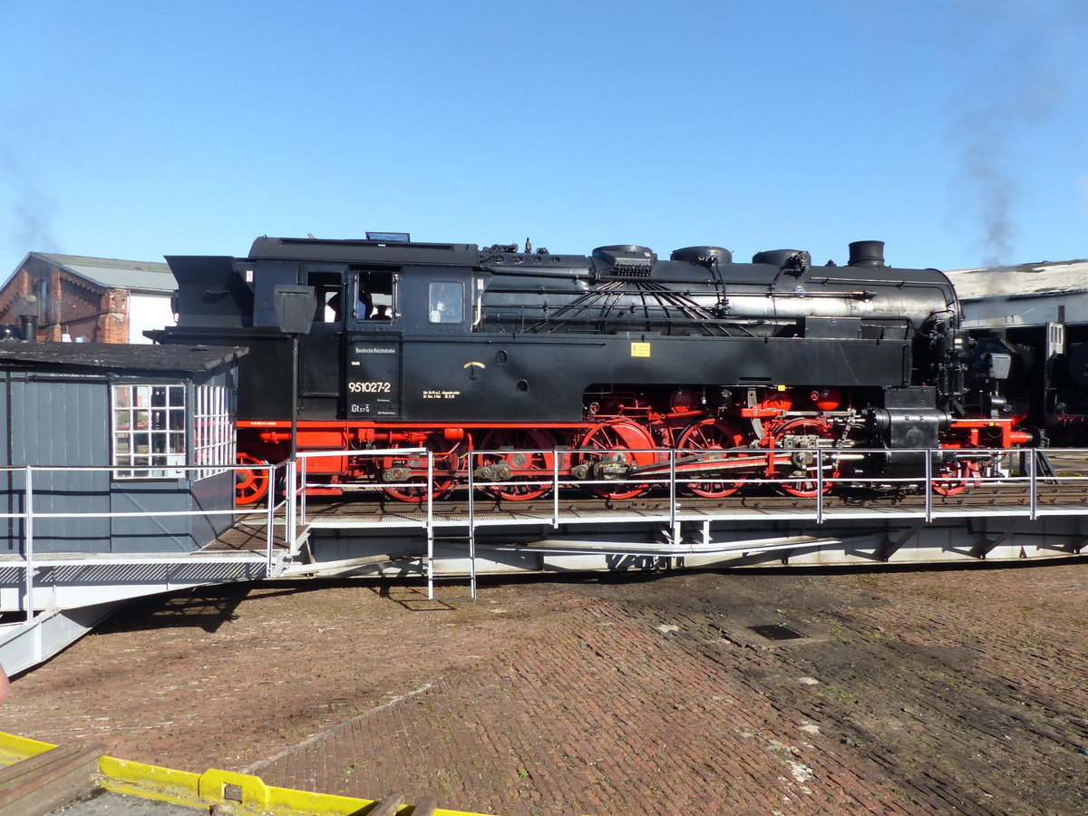 TG 50 3708 e.V. 95 1027-2 am 22.09.2019 beim Eisenbahnfest im Bw Arnstadt hist..