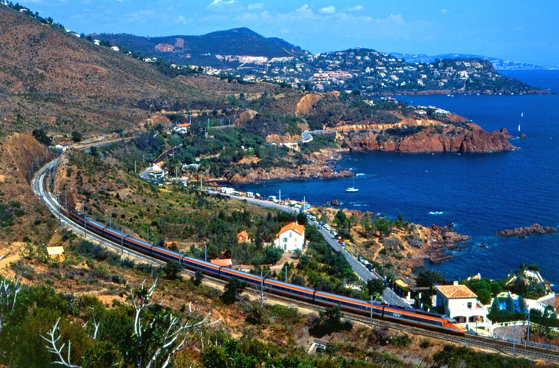 TGV 37, Le Trayas, 02.09.1990, R846.