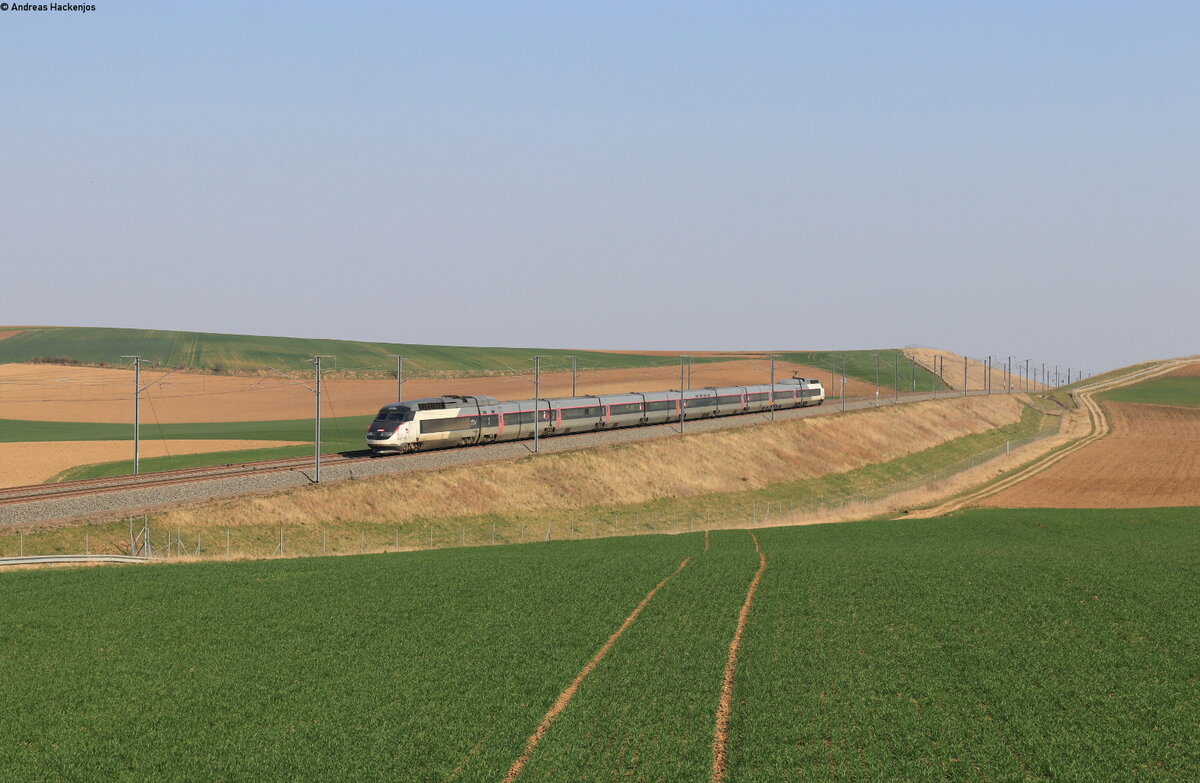 TGV 507 als TGV 2358 (Colmar - Paris Est) bei Gougenheim 23.3.22