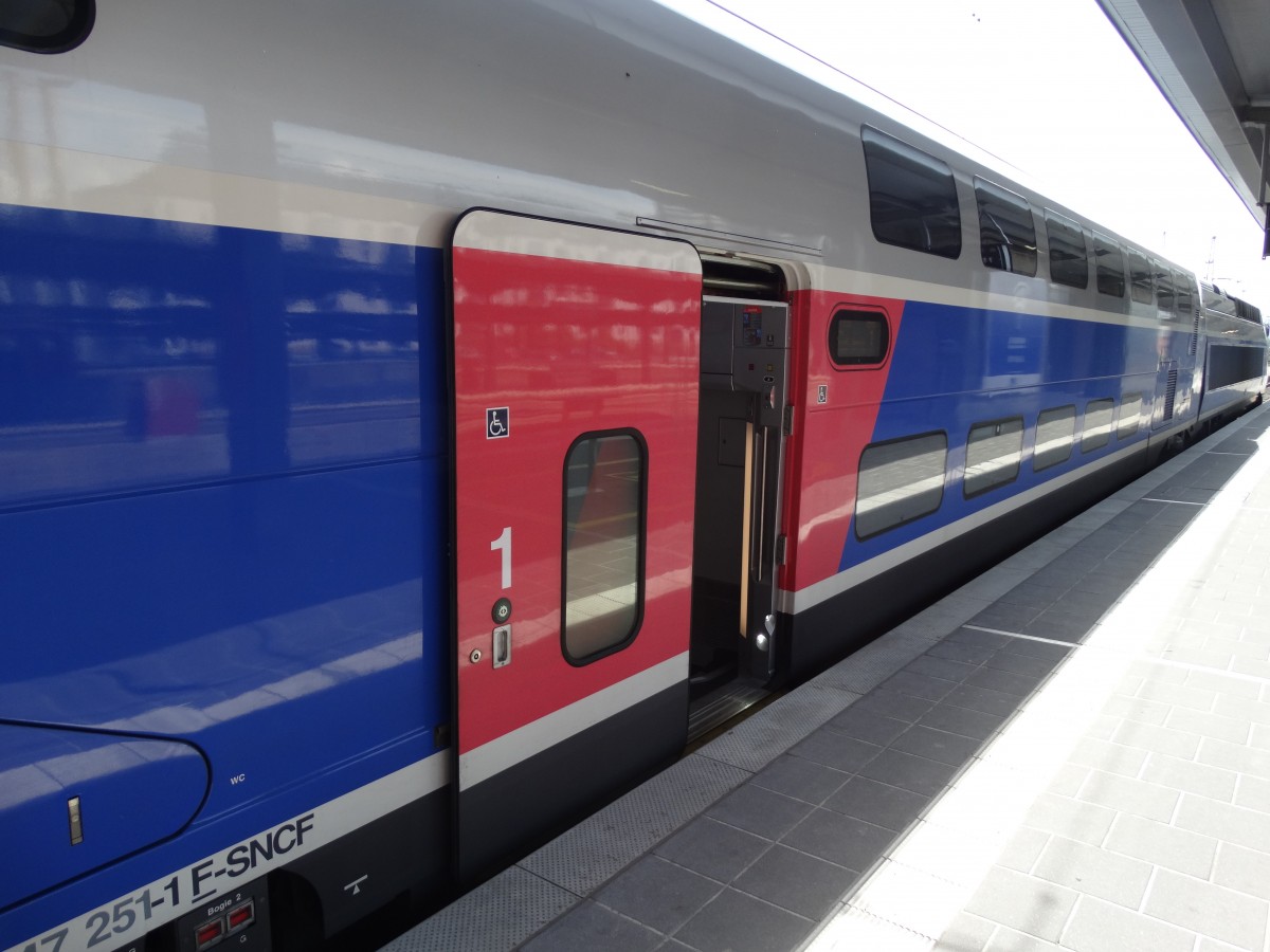 TGV Duplex 1. Klasse Wagen am 09.05.14 in Frankfurt am Main Hbf 