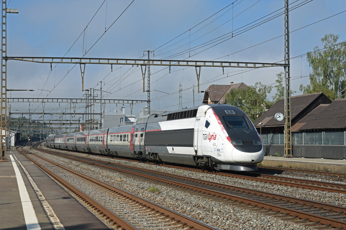 TGV Lyria 4404 durchfährt den Bahnhof Rupperswil. Die Aufnahme stammt vom 03.09.2019.