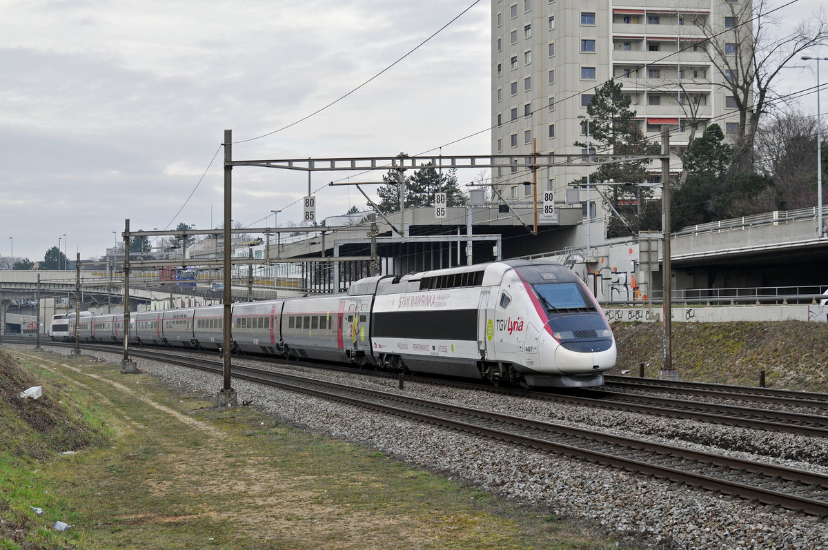 TGV Lyria 4407  Stan Wawrinka  fährt Richtung Bahnhof Muttenz. Die Aufnahme stammt vom 15.01.2018.