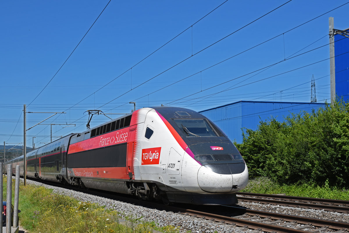 TGV Lyria 4721 fährt Richtung Bahnhof Lausen. Die Aufnahme stammt vom 07.07.2020.