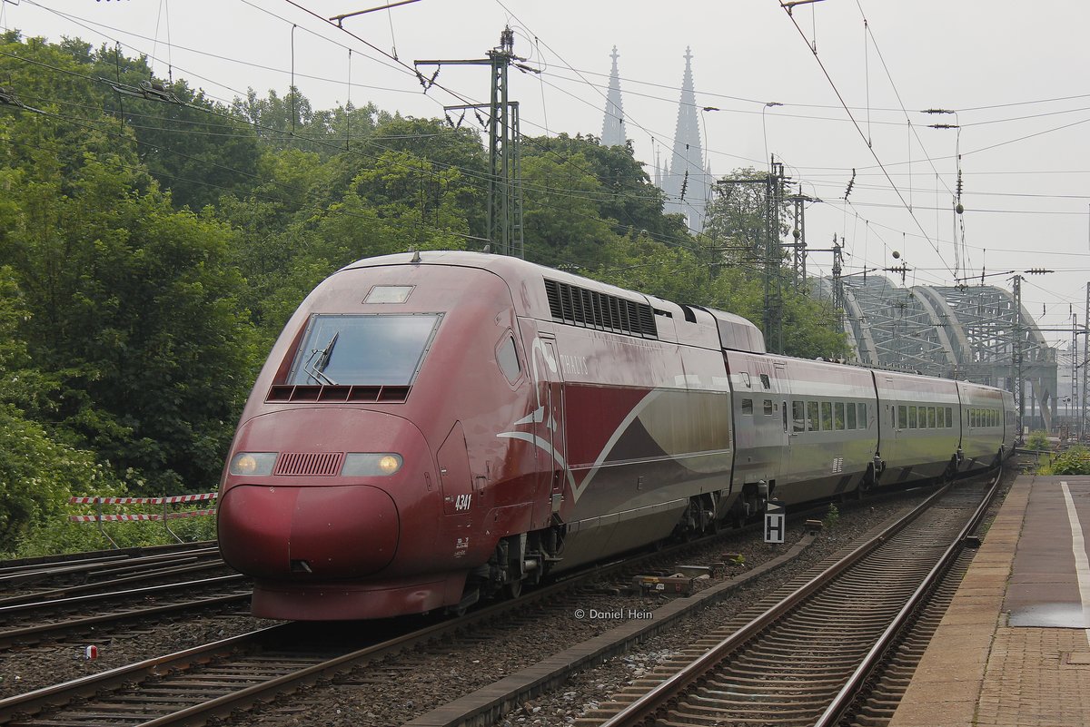 Thalys 4341 in Köln Messe/Deutz, am 30.05.2016.