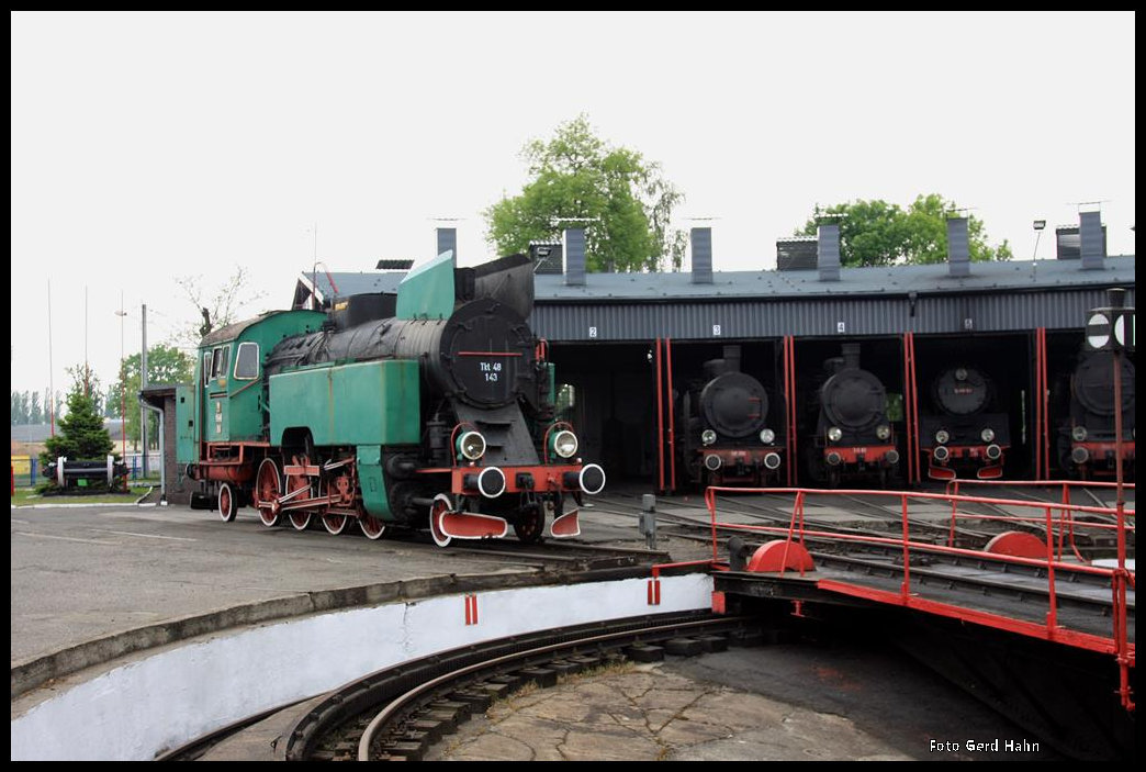 Tkt 48-143 am 19.05.2016 an der Drehscheibe im Museums BW Wolsztyn.