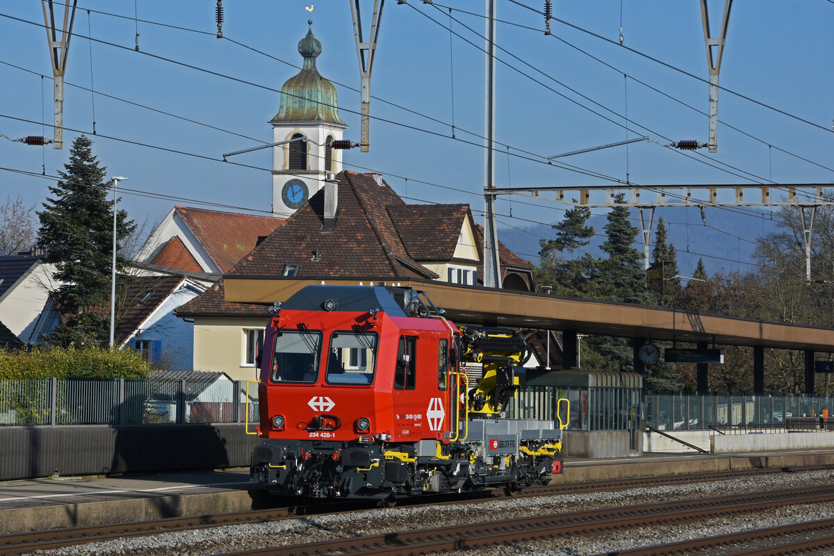 Tm 234 428-1 durchfährt den Bahnhof Rupperswil. Die Aufnahme stammt vom 13.01.2022.