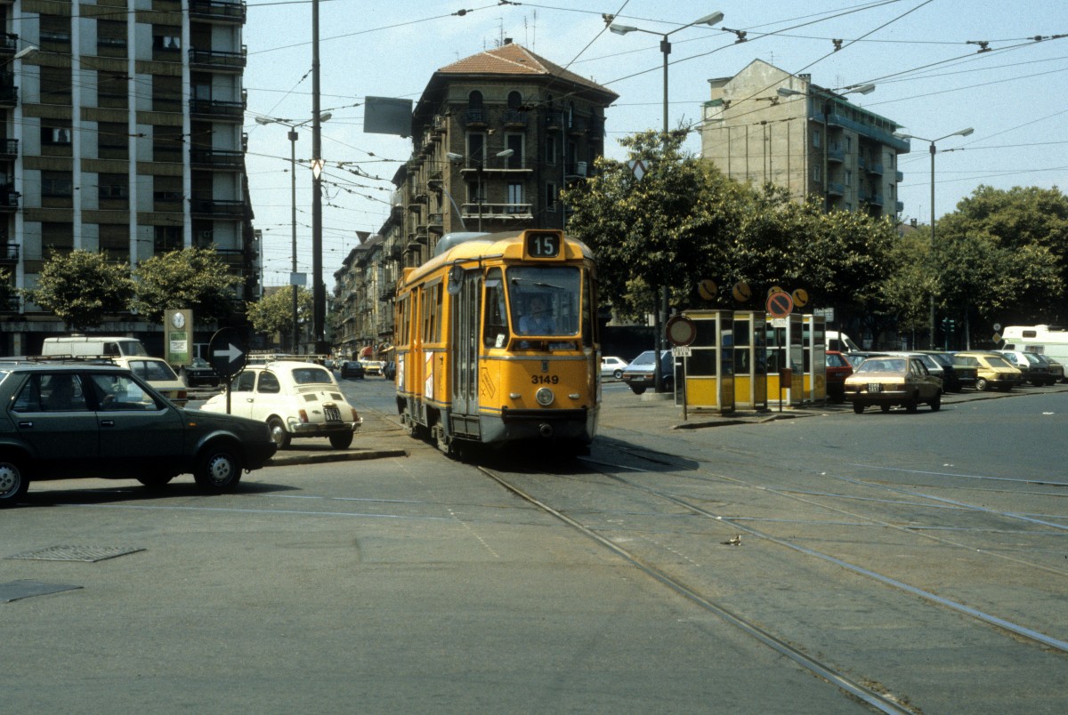 Torino / Turin ATM SL 15 (Tw 3149) Piazza Sabotino im August 1984. 