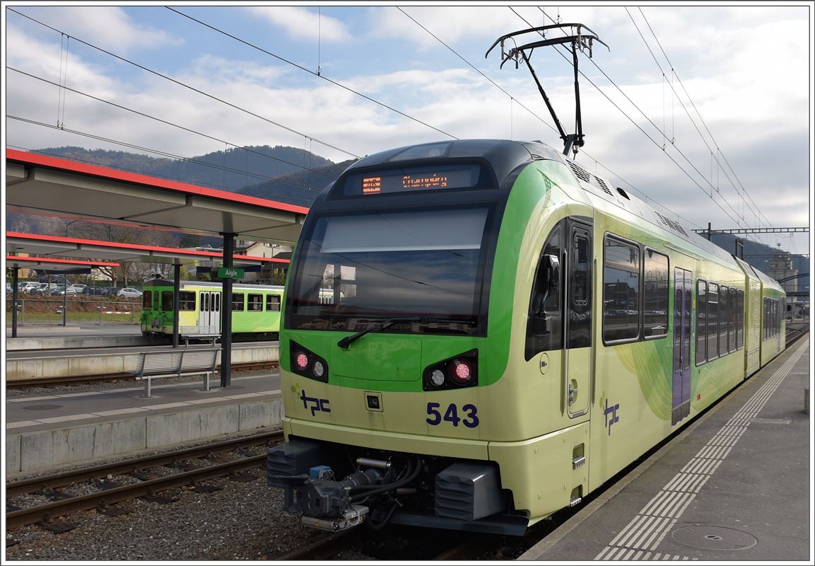 TPC Transport Public du Chablais Beh 2-6 543 nach Champéry in Aigle. (28.11.2016)