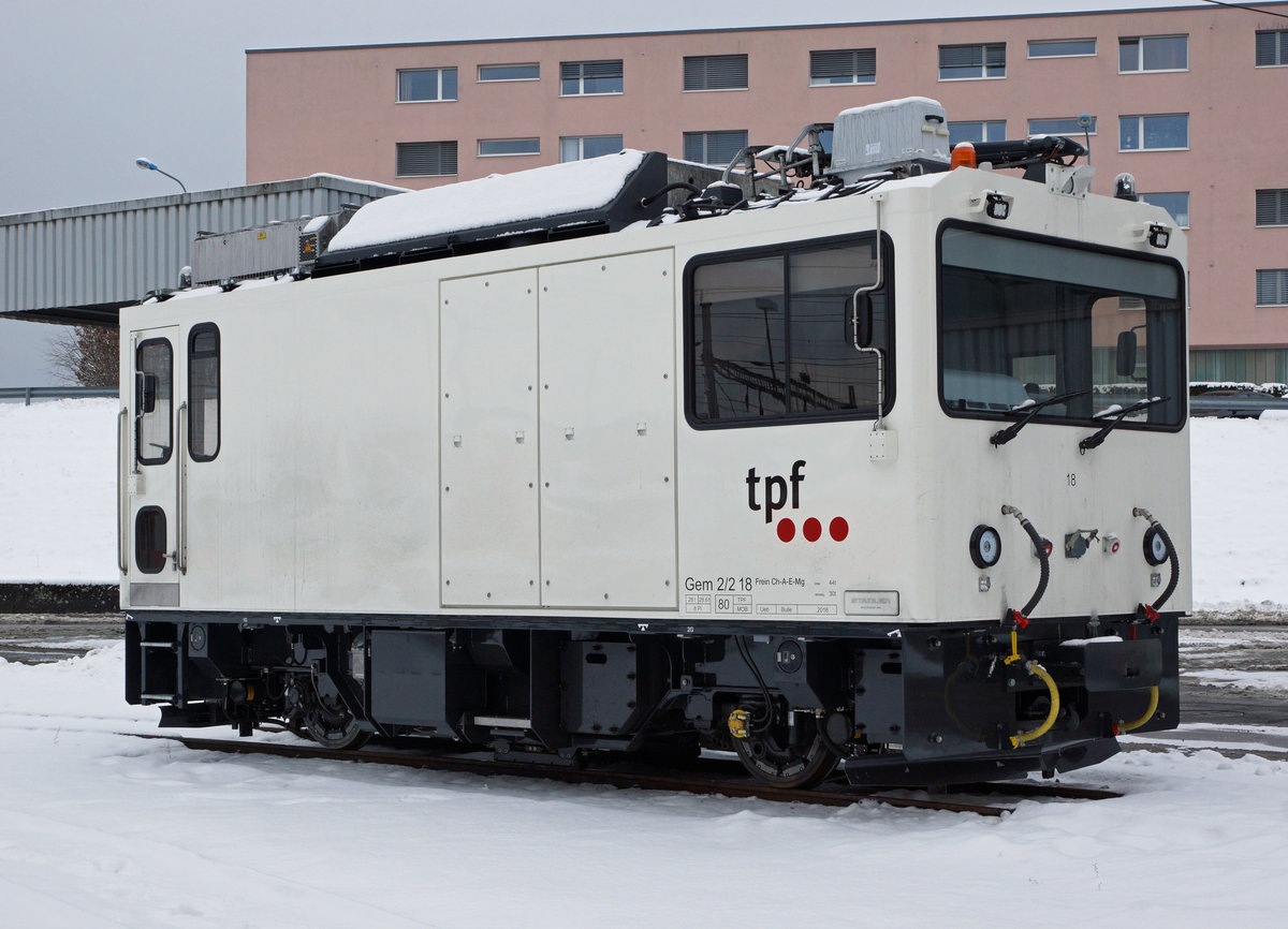 TPF: Mit dem Gem 2/2 18 hat auch die TPF ihren weissen Klotz. Am 8. Januar 2017 wurde er in Bulle abgelichtet.
Foto: Walter Ruetsch