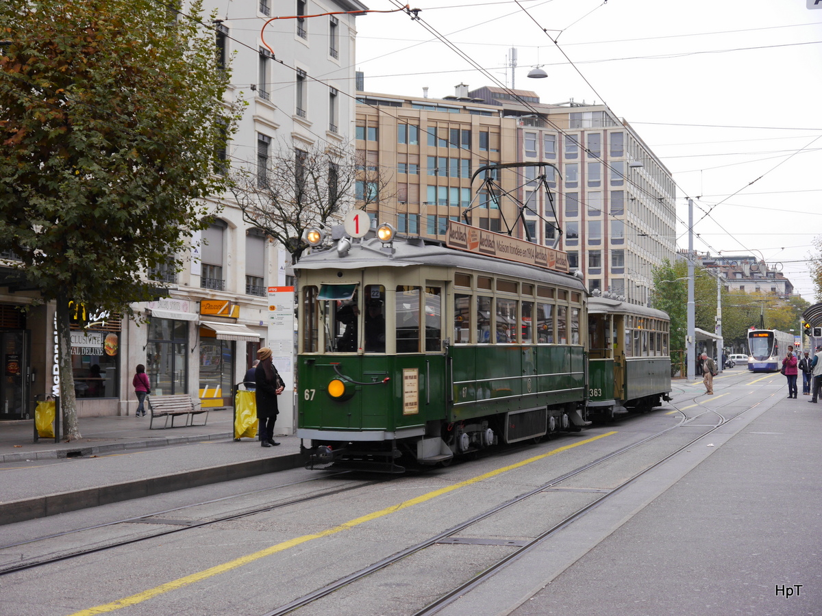 TPG - Oldtimer Be 4/4 67 mit Beiwagen B 363 unterwegs in Genf am 01.11.2015
