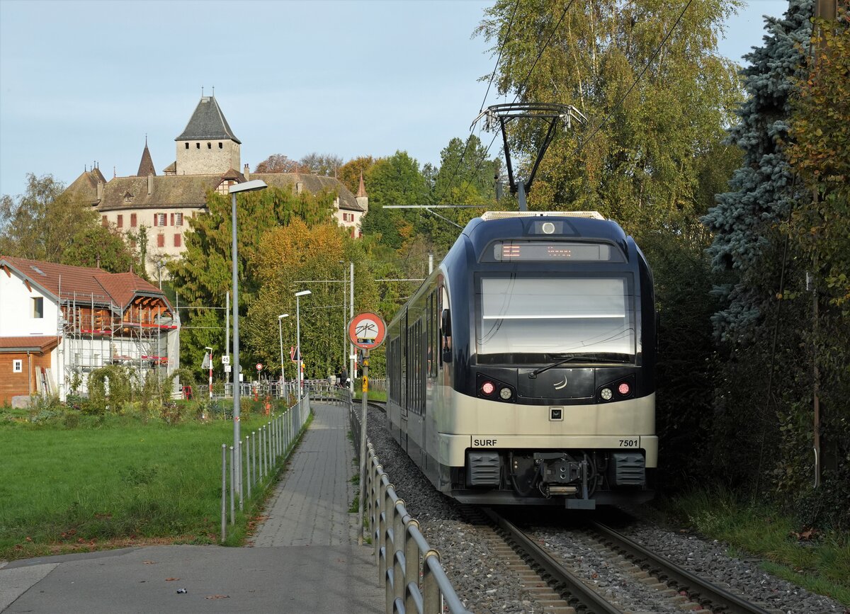 Transports Montreux-Vevey-Riviera (MVR).
ABeh 2/6 7501 in Blonay am 30.Oktober 2022.
Foto: Walter Ruetsch