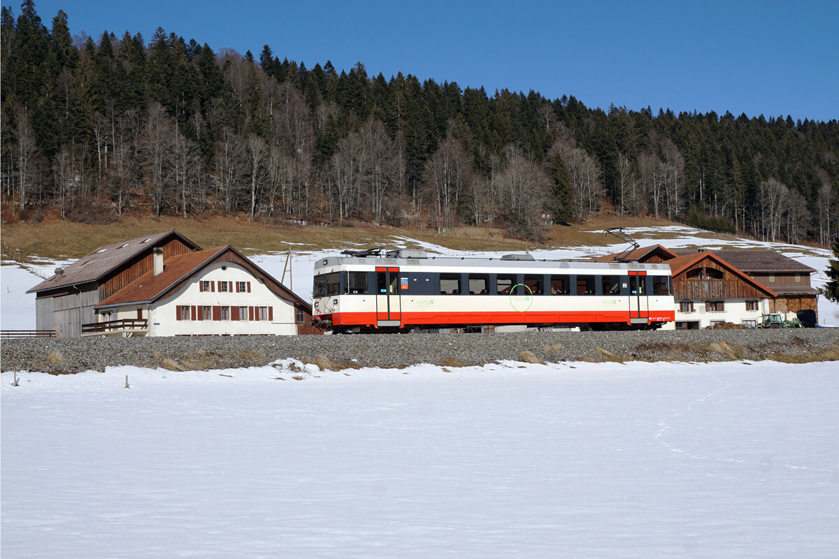 Transports Publics Neuchâtelois (Trans N) Meterspur Bahnstrecke La